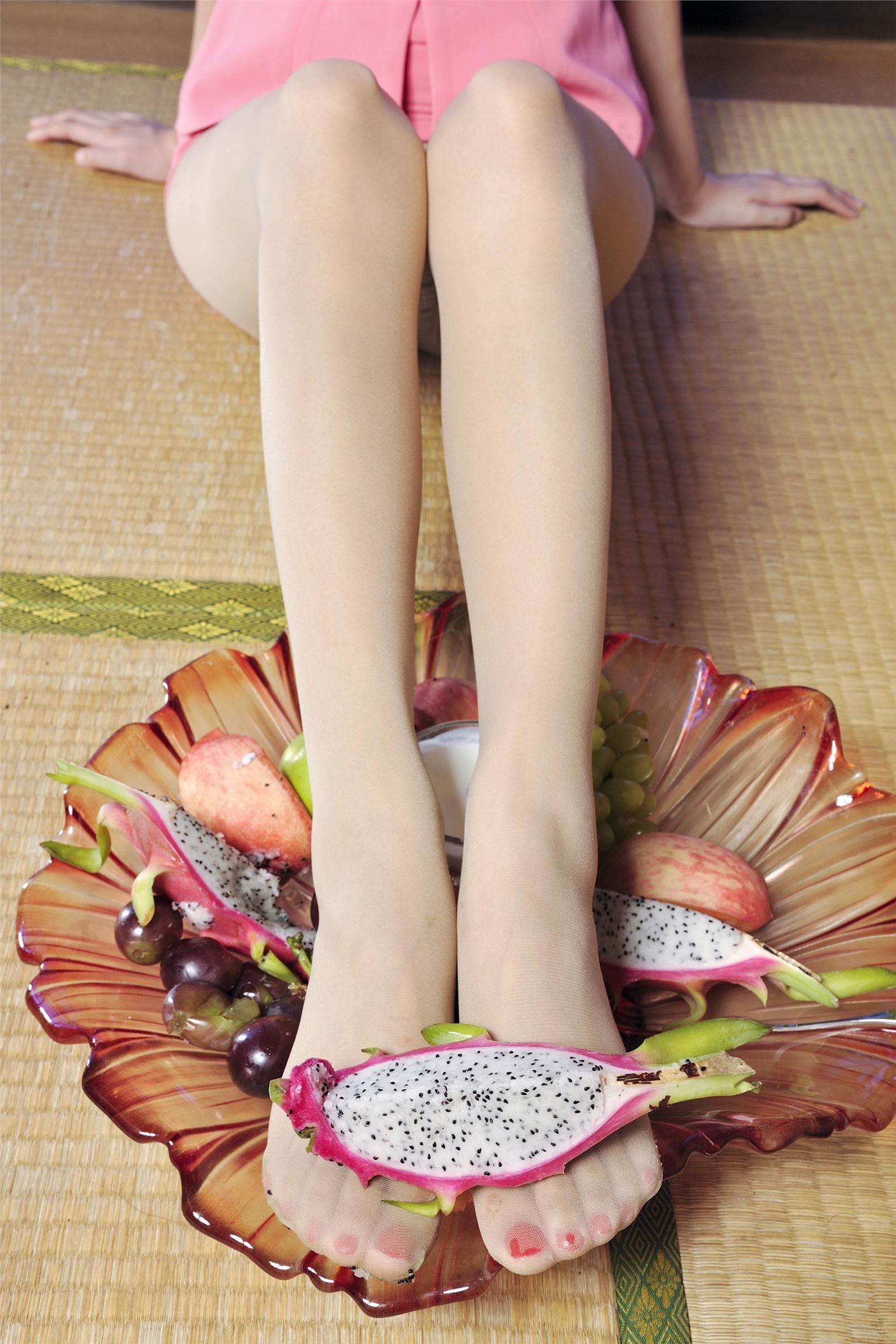 [麗櫃VIP另類視覺] 2012.07.11 笑笑 Photo51 国产性感丝袜美女